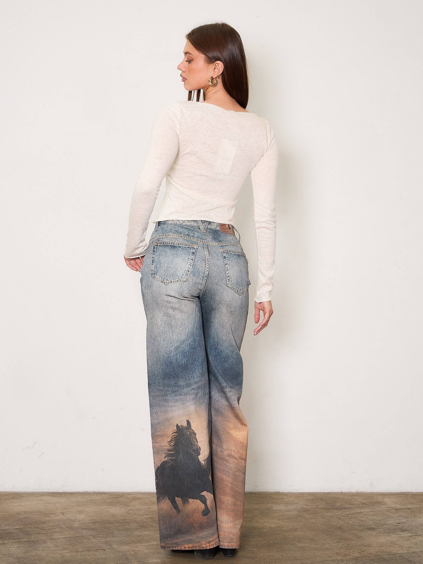 White Horse Digital Print Wide Leg Jeans: DARK HORSE / L