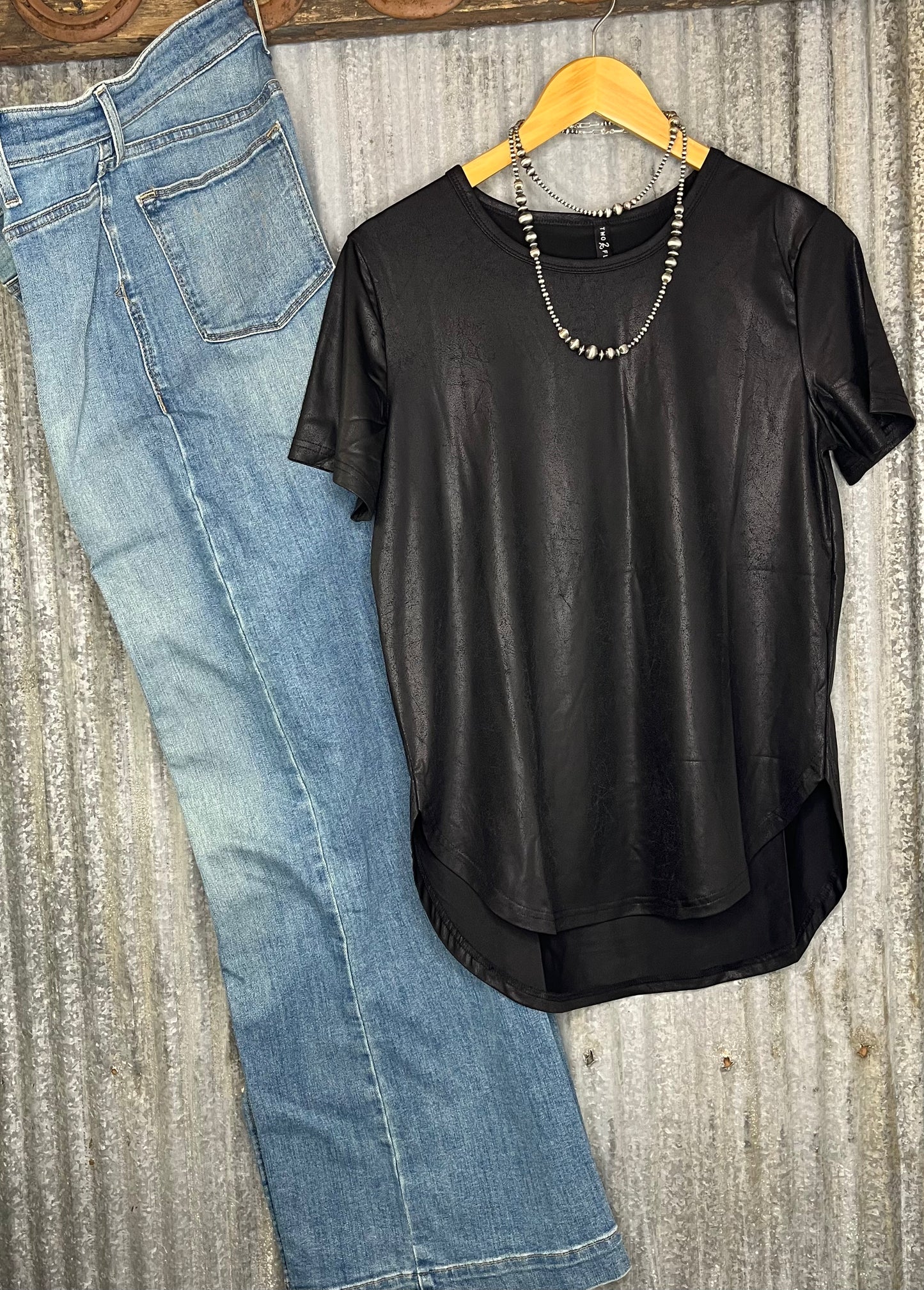 SWANKY LEATHER TOP {BLACK}