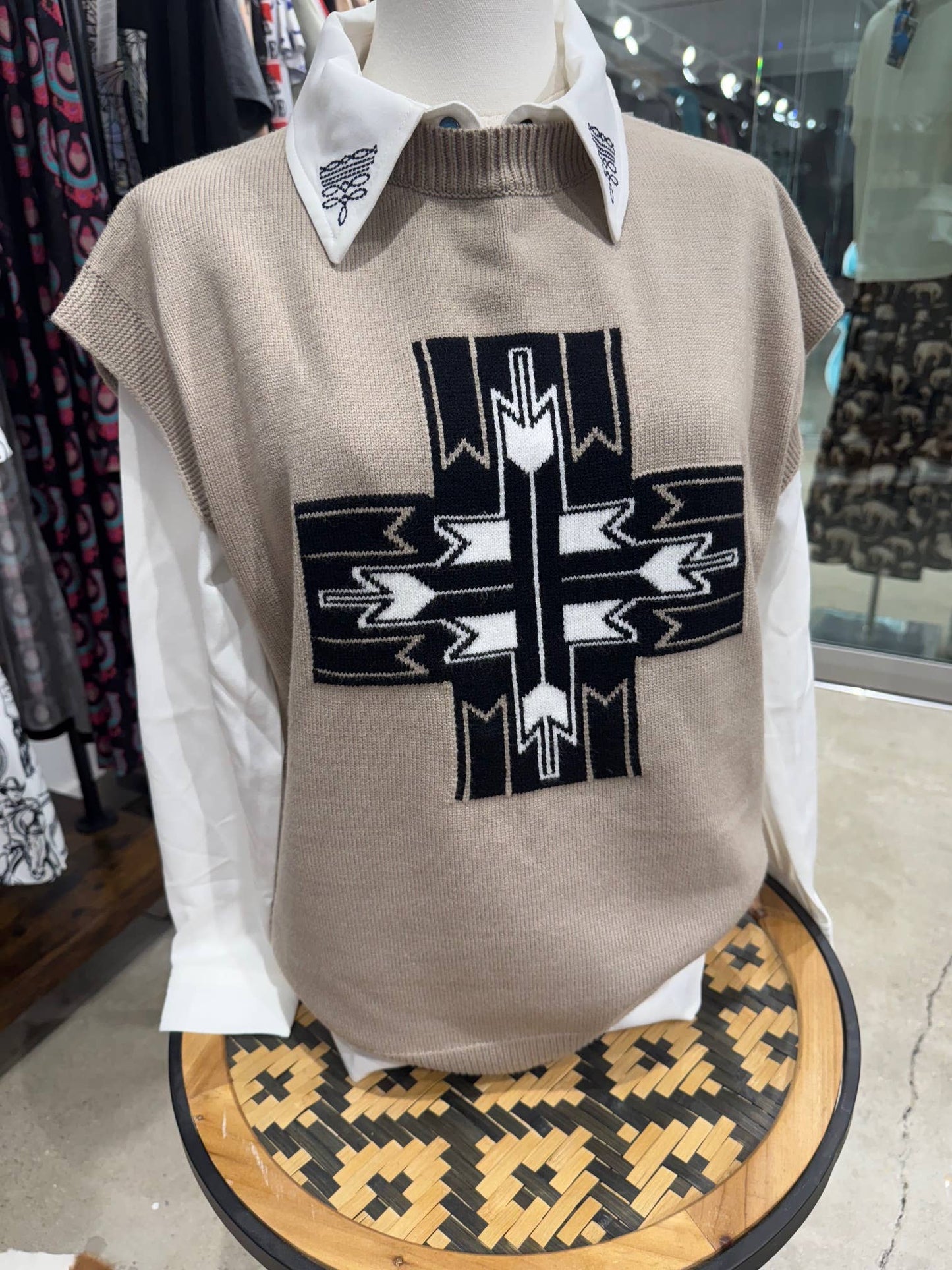 Santa Fe cross western sweater vest TOP