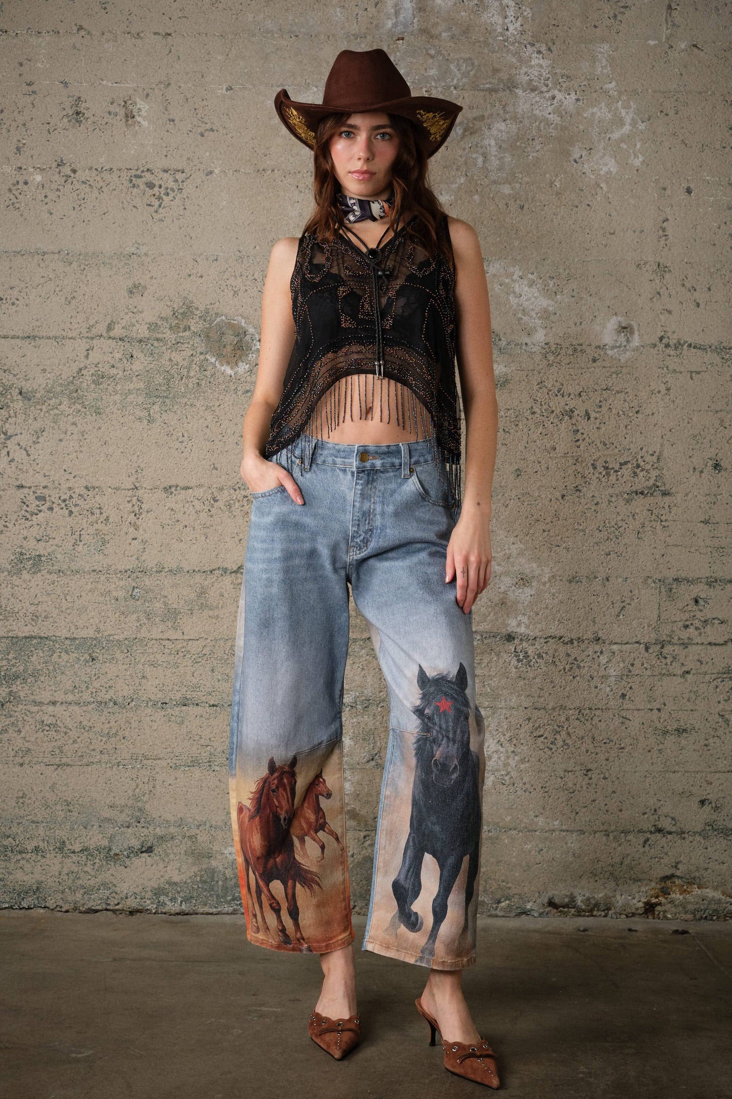 60004P Horse Printed Barrel Leg Denim Pants: DENIM / S-M-L (2-2-2)