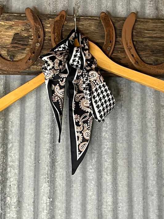 THE LUCY SCARF