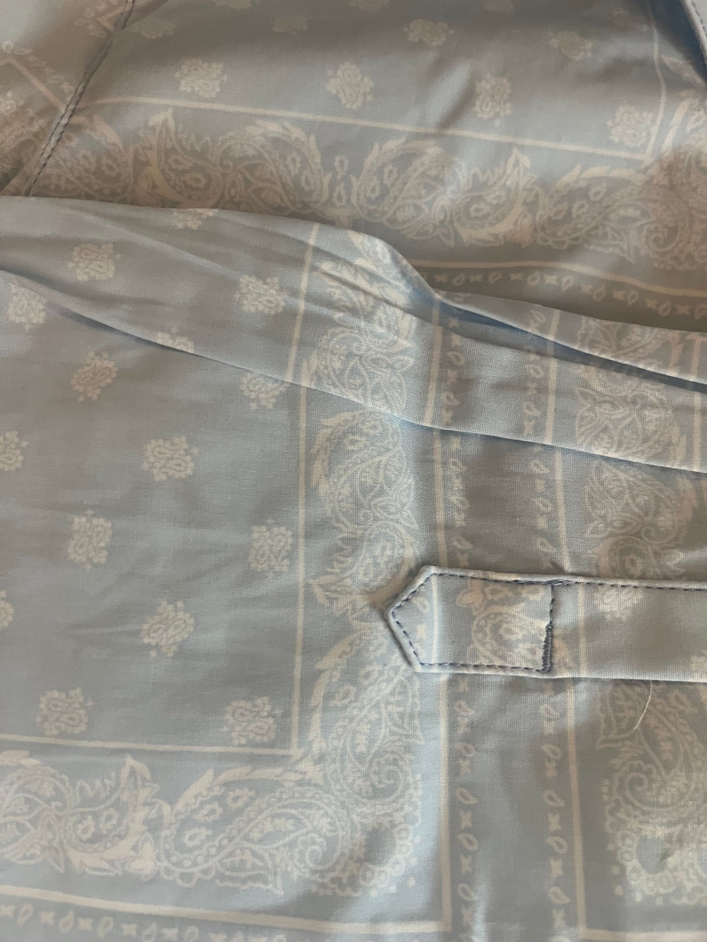 THE BLUE BANDANA SHIRT