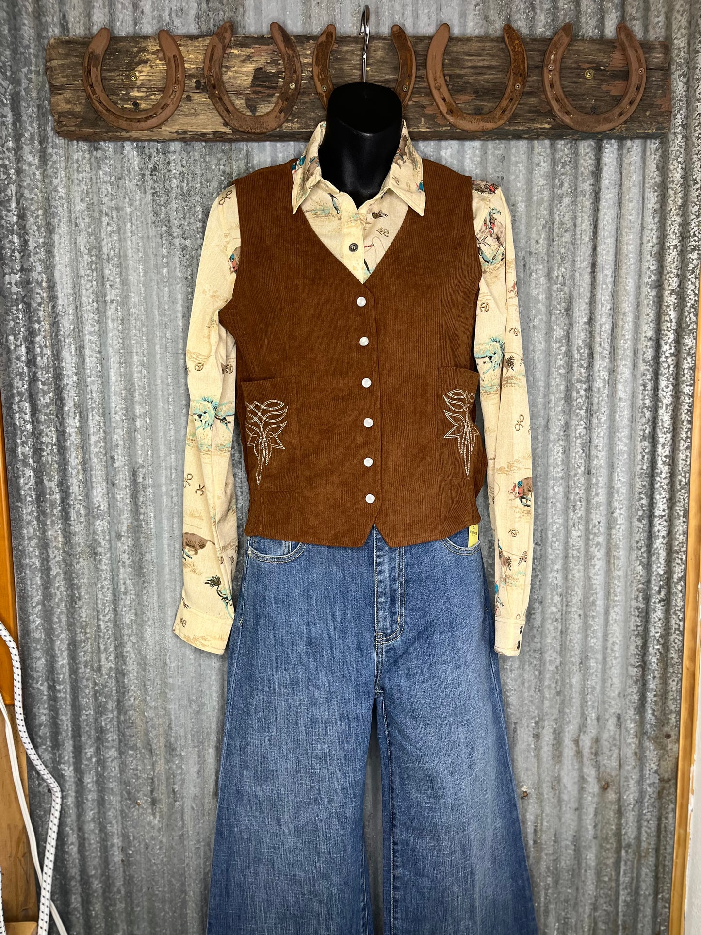 THE TEQUESTA VEST